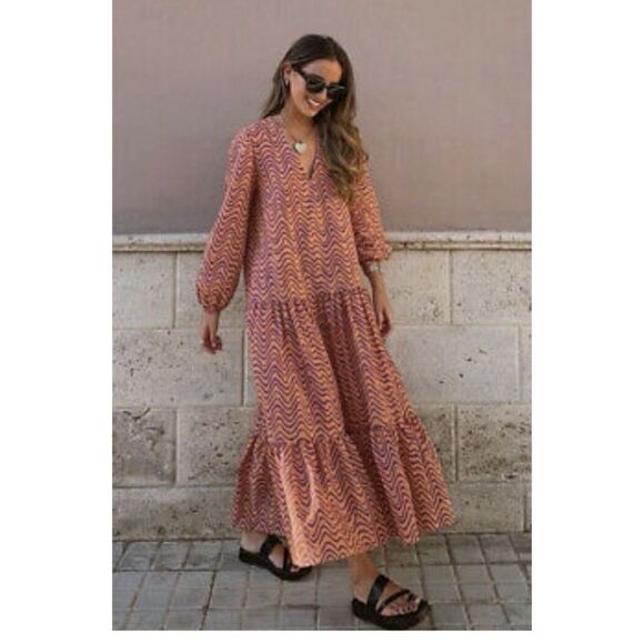 Zara V NECK PRINTED MIDI DRESS in 
COLOR SALMON Size M - Picture 5 of 7